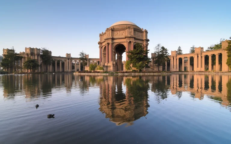 Palace of Fine Arts Guide: History, Photos and Visiting Tips